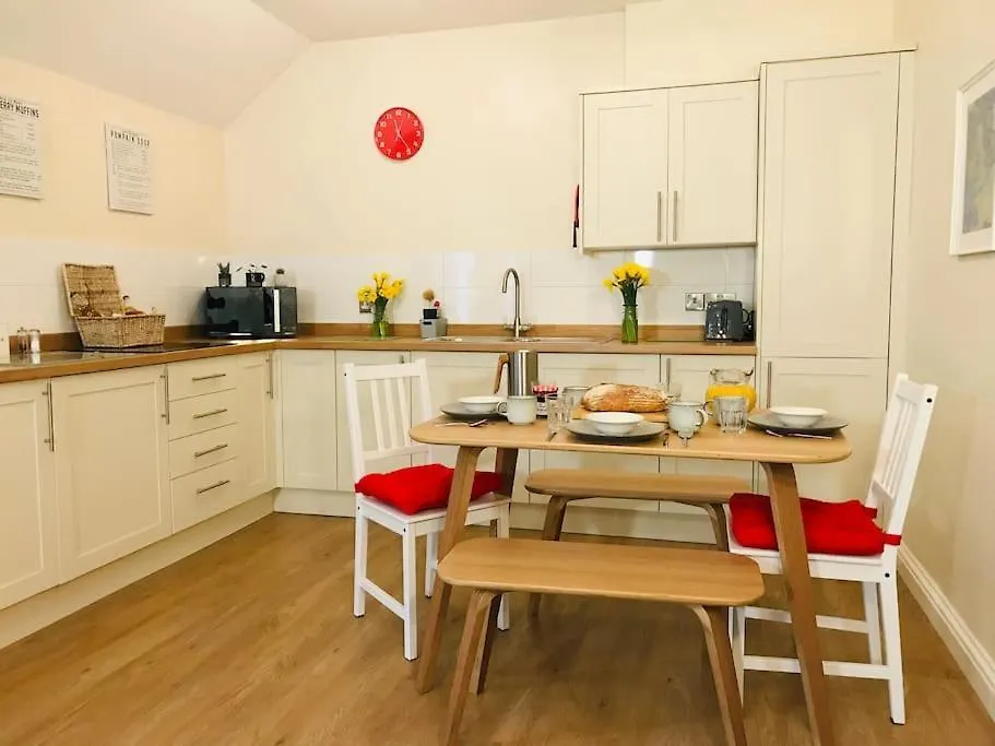 Cottage In North Somerset Clevedon